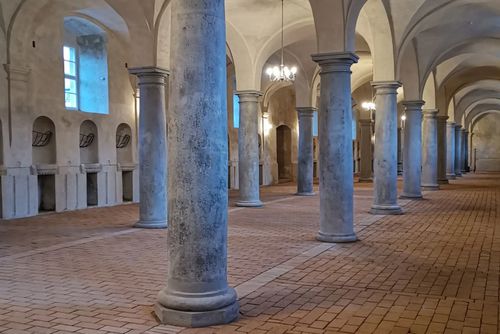 obrázek:Barokní konírna v Zákupech opravena, ožije vánočním trhem