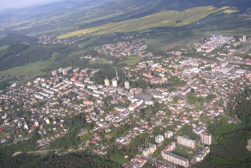Foto: „Nový Bor zboří chátrající fontánu: Smutek obyvatel, ale příležitost pro nové vize“