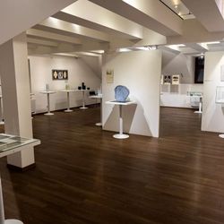 Drobníkovo sklo září v Železném Brodě