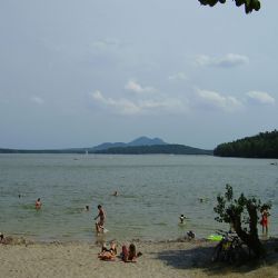 Liberecké koupaliště je čisté, Mácháč je na to hůře